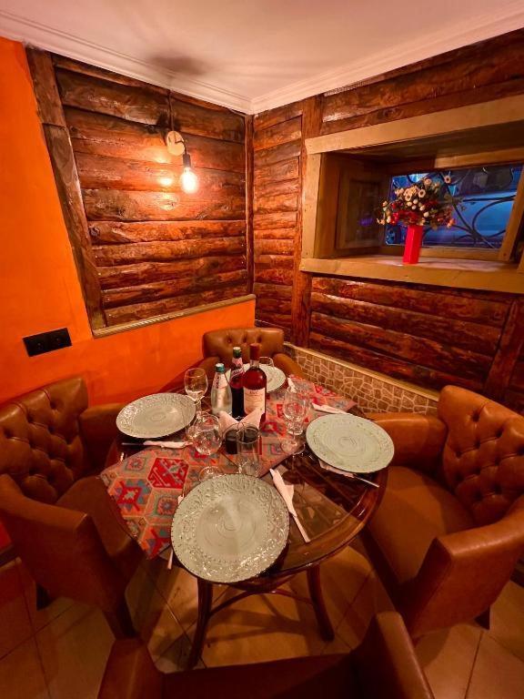 Eco Rooms Batumi Eksteriør billede